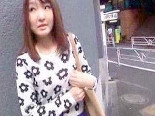 Fucking a Stranger in a XXX Tokyo Nippon bar while Waiting for Love